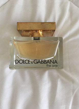 m Beden Dolce&Gabbana; the öne