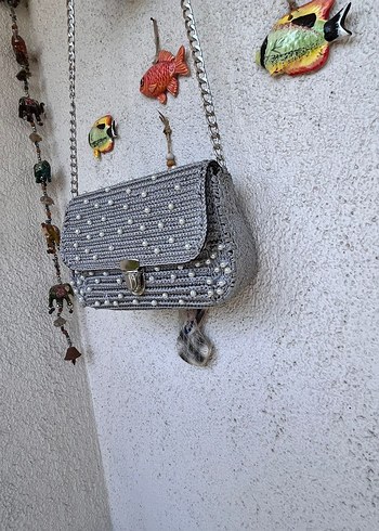 Beden Bej Yılan Desenli Zincir Detaylı Örgü Çanta