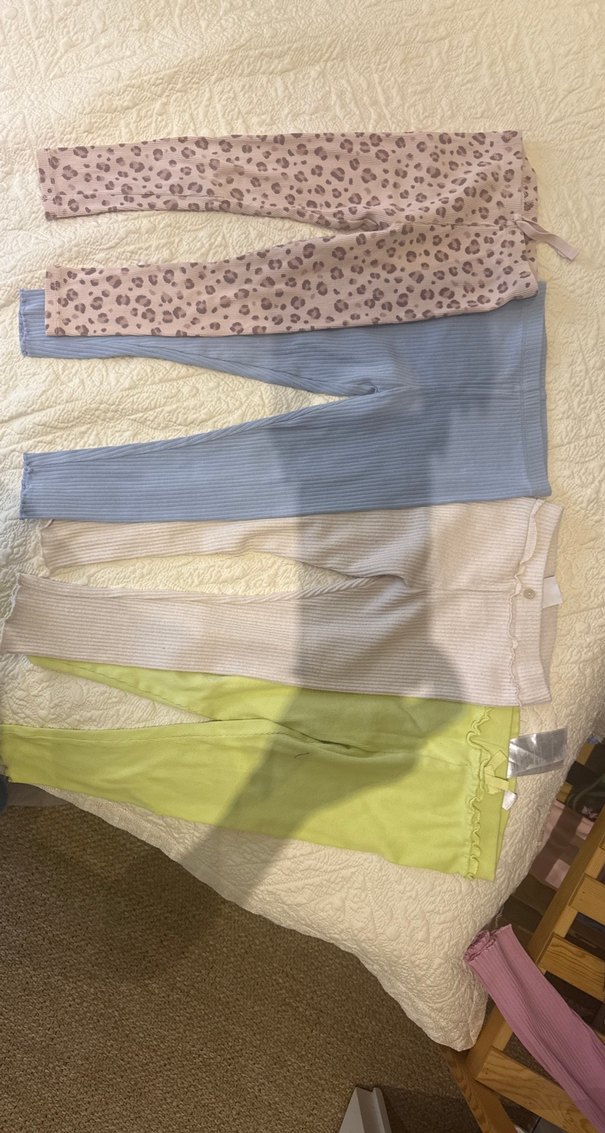 Zara taytlar 4-5 yaş, sarı lcw sadece - Görsel 2