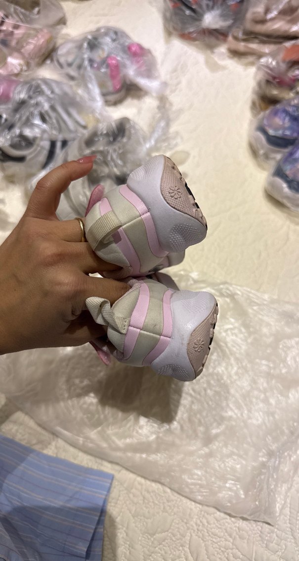 Kız Çocuk Pembe Cırtcırtlı Sneakers - Görsel 3