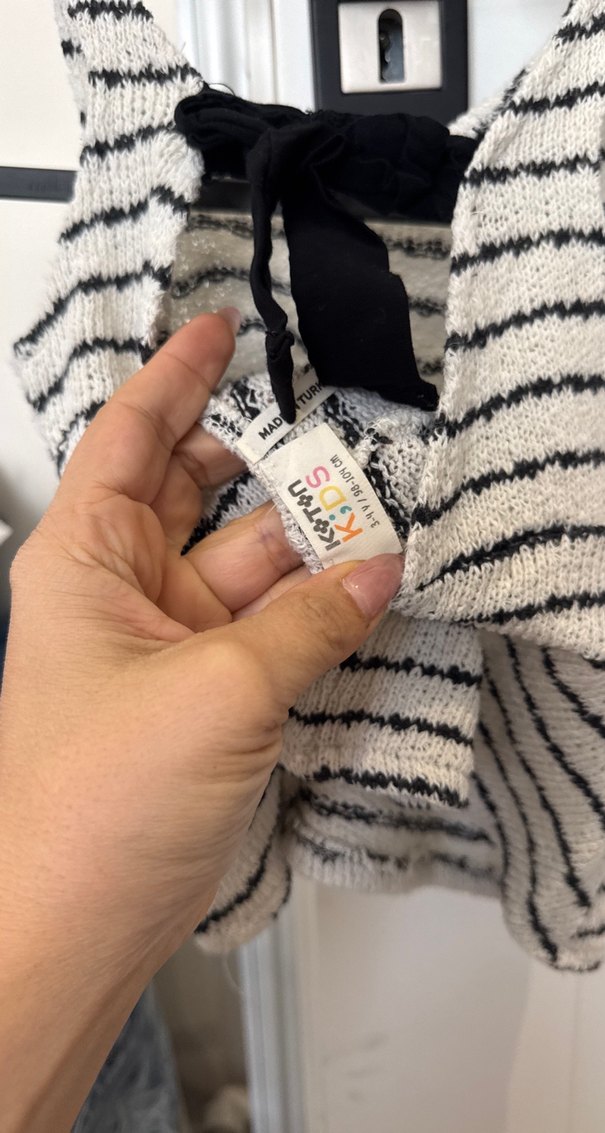 Kız Çocuk Çizgili Triko Kolsuz Bluz - Görsel 3