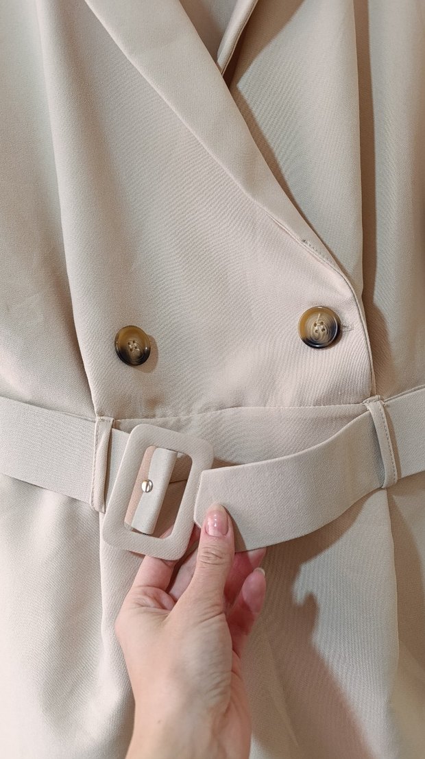 Bej Kemerli Kadın Mini Tulum - Görsel 3