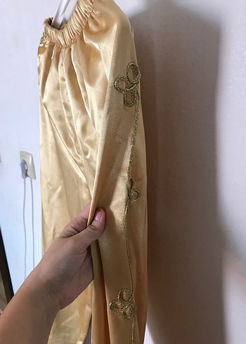 36 Beden altın Renk Gold İşlemeli Uzun Drapeli Kadın Hint Elbisesi