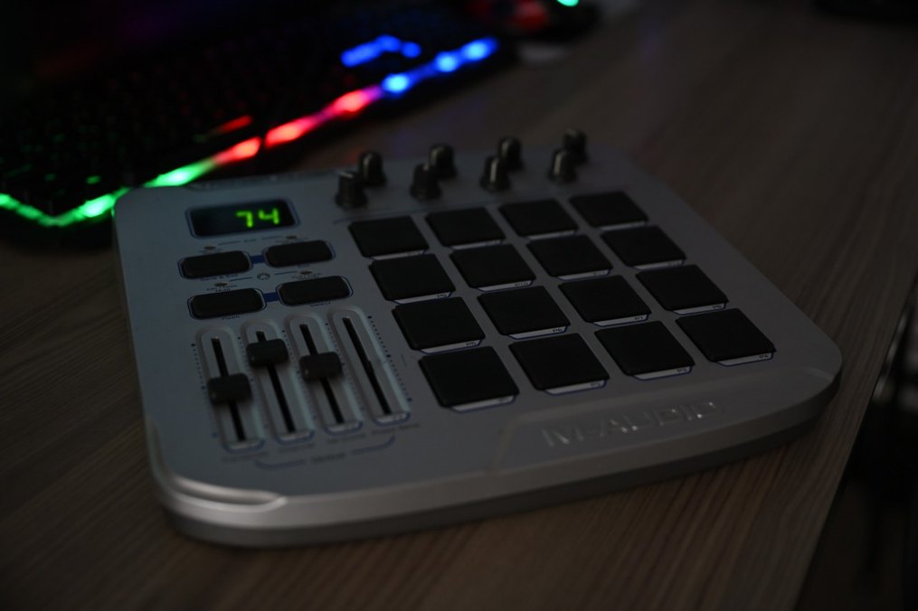 M-Audio Çok Fonksiyonlu MIDI Klavye Finger Drum - Görsel 5