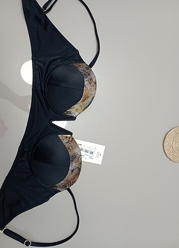 38 Beden siyah Renk Dagi Eros üst bikini
