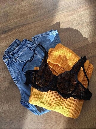 Siyah Dantel Bralet