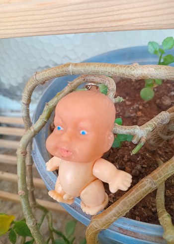 Beden Renk Pastel Bej Minyatür Bebek Anahtarlık