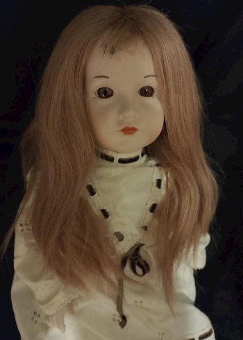 American Vintage Antika porselen bebek