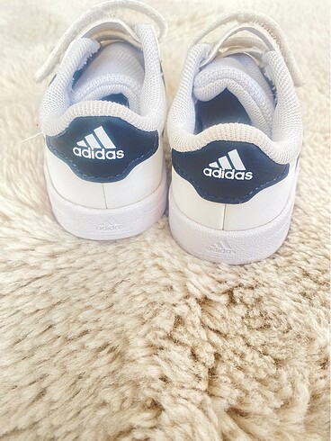 Orjinal çocuk Adidas spor ayakkabı - Görsel 5