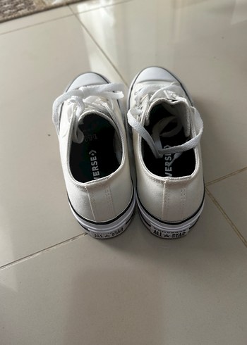 37 Beden beyaz Renk Converse Bağcıklı Kadın Spor Ayakkabı