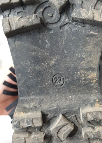 27 Beden Tokalı Püsküllü Siyah Biker çocuk bot