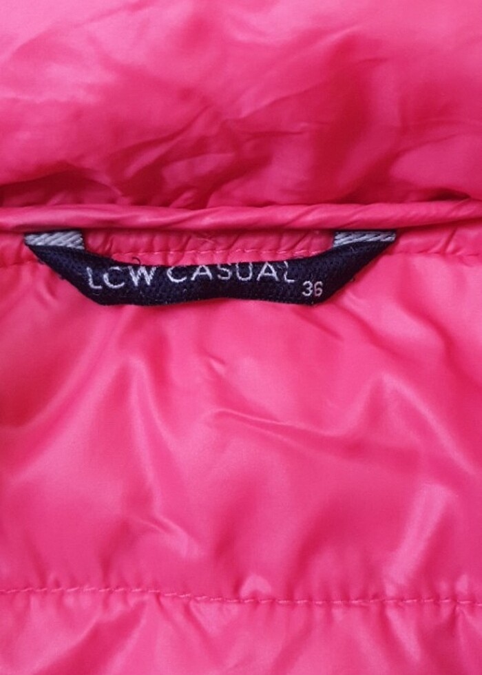 Nar çiçeği renginde mevsimlik mont - Görsel 2