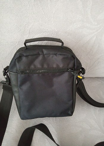 Siyah Erkek Omuz Çantası - Görsel 2