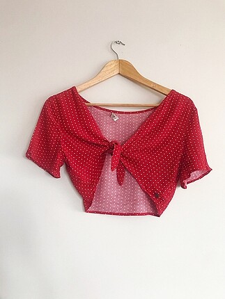 Pull and Bear Kirmizi Puantiyeli Top