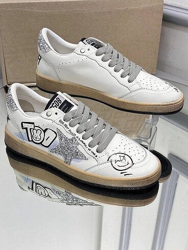 37 Beden beyaz Renk Golden Goose Sneaker