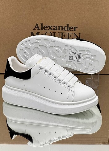36 Beden Alexander McQueen Orjinal Kalite??
