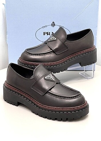 37 Beden Prada Loafer