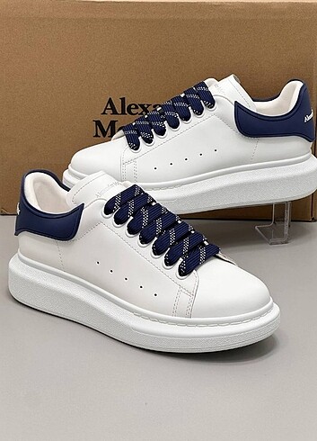 37 Beden Alexander McQueen