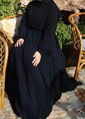 Sadece bir yada iki defa giydim tesettür abiye 