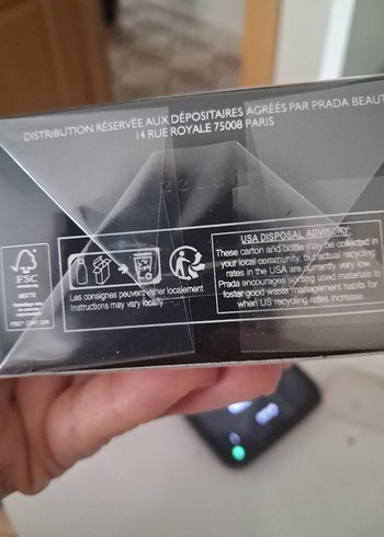 Prada Black Erkek Parfümü - Görsel 2