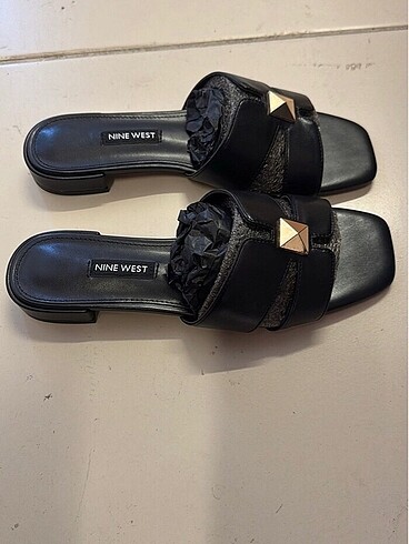 Nine West Siyah Terlik