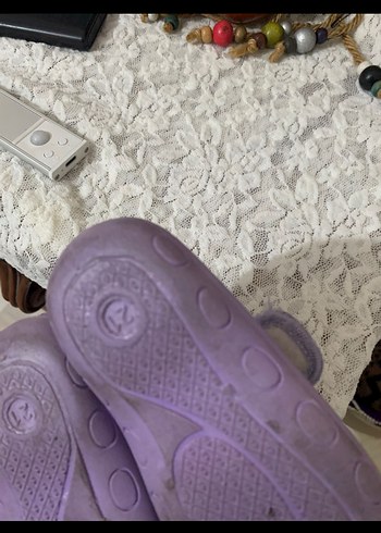 Mor Nakışlı Kız Çocuk Ev Terliği - Görsel 2