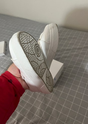 30 Beden beyaz Renk Kızlar için Beyaz Sneaker Velcro Bantlı