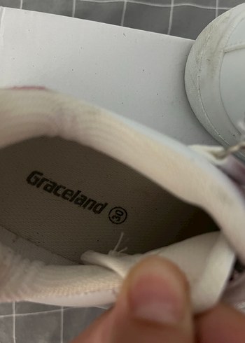 Diğer Kızlar için Beyaz Sneaker Velcro Bantlı
