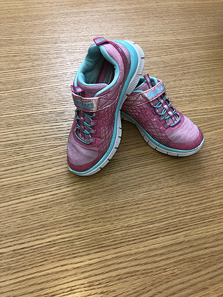 31 Beden pembe Renk Temiz kullanılmış kız çocuk pembe SKECHERS 