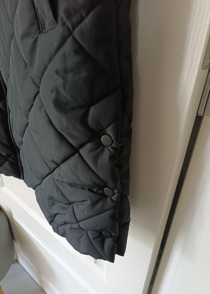 lcw siyah şişme yelek - Görsel 3