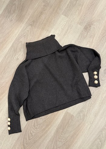 Zara Gri Düğmeli Boğazlı Kadın Kazak
