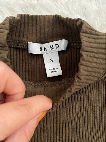 s Beden haki Renk NA-KD Basic top haki 