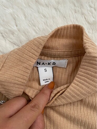 s Beden NA-KD Basic top ten rengi