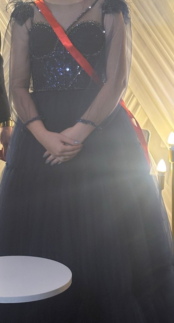 Lacivert Uzun Drapeli Kadın Abiye - Görsel 4