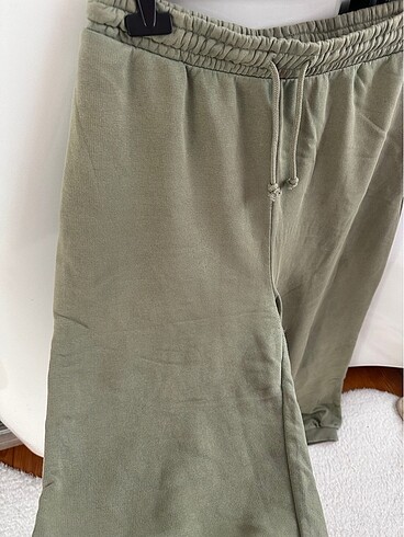xl Beden Pull&bear yeşil esofman altı