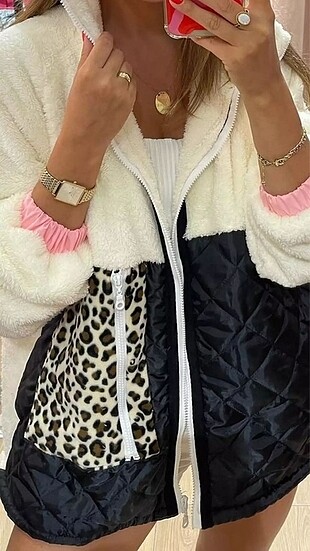 Beyaz peluş mont oversize