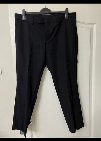 Düğün için Siyah Düğmeli Klasik Damat Takımı - Görsel 5