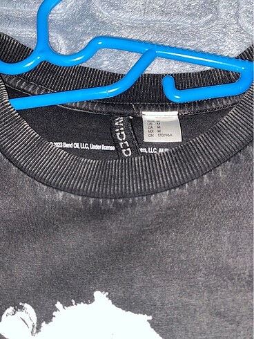H&M tshirt