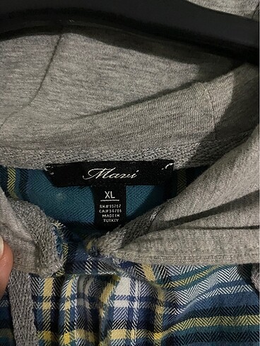 Mavi Jeans kapüşonlu gömlek