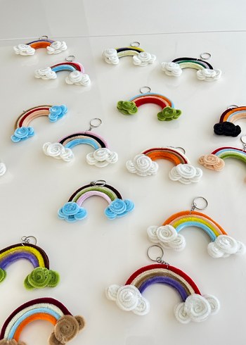 Renkli Püsküllü Gökkuşağı Anahtarlık - Görsel 6