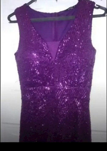 Parlak Yılan Desenli Uzun Mor Abiye Elbise - Görsel 3