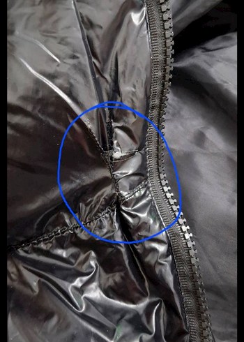 Siyah Parlak Kadın Kışlık Mont - Görsel 7