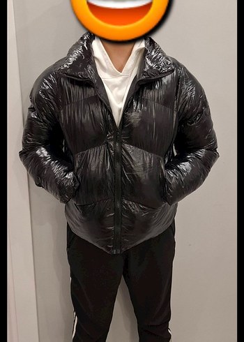 Siyah Parlak Kadın Kışlık Mont - Görsel 6