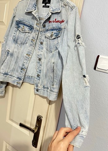 Nakışlı Gri Kadın Denim Ceket - Görsel 2