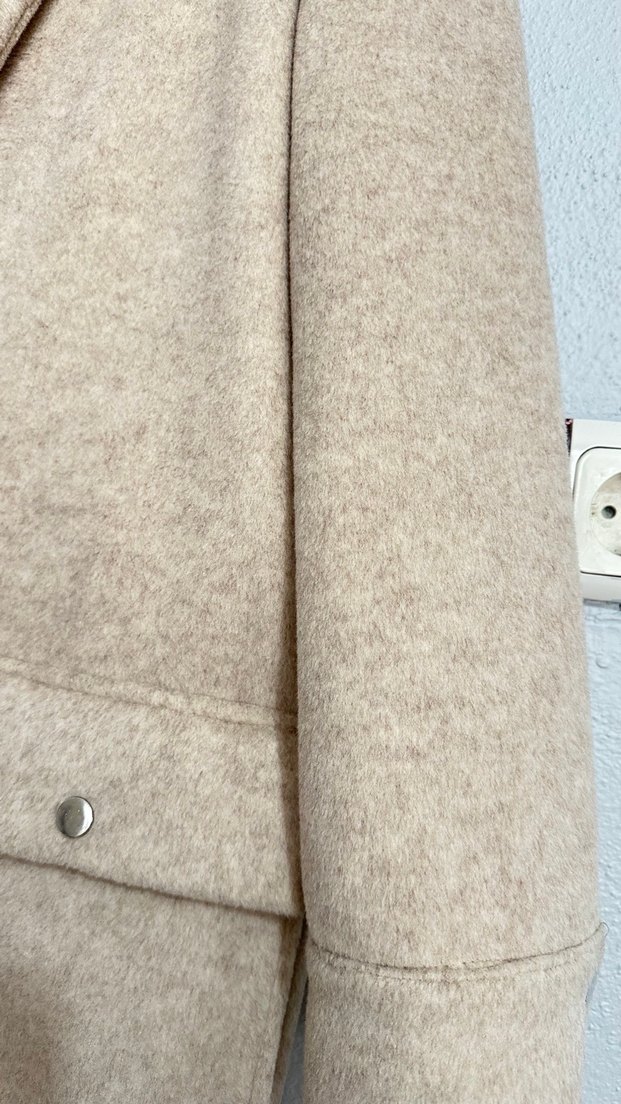 Düğmeli Bej Midi Kadın Kaban Sıfır Etiketli Ürün Marka temsili - Görsel 3