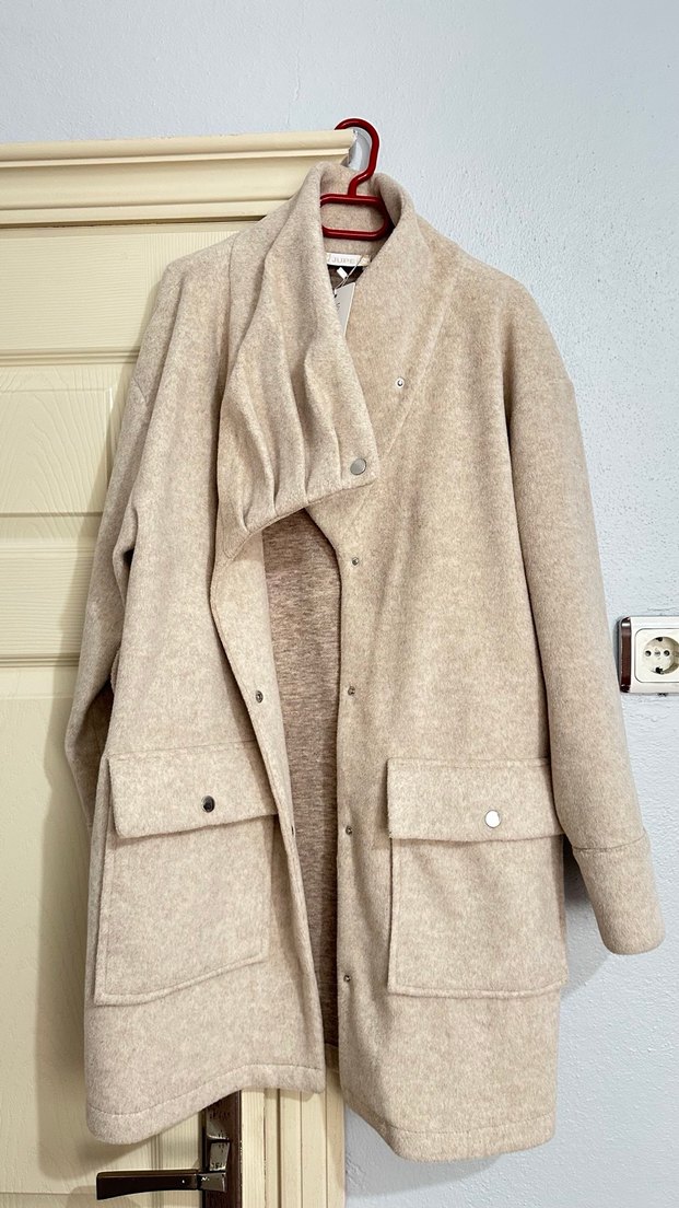 Düğmeli Bej Midi Kadın Kaban Sıfır Etiketli Ürün Marka temsili - Görsel 5