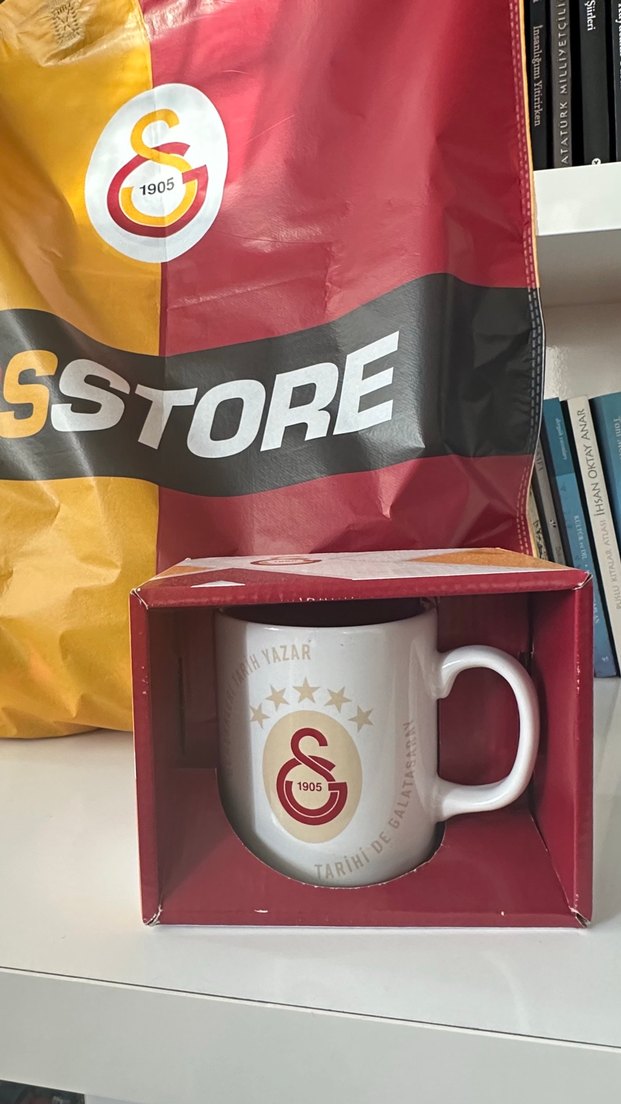 Sıfır Kırmızı Siyah Baskılı Unisex Gs Forması ve Orijinal Kupa - Görsel 5