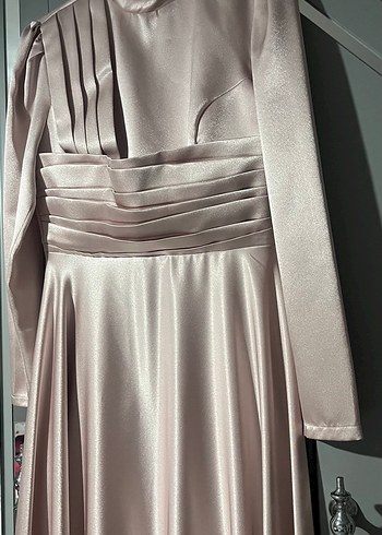 Bej Uzun Drapeli Kadın Abiye Elbise - Görsel 5