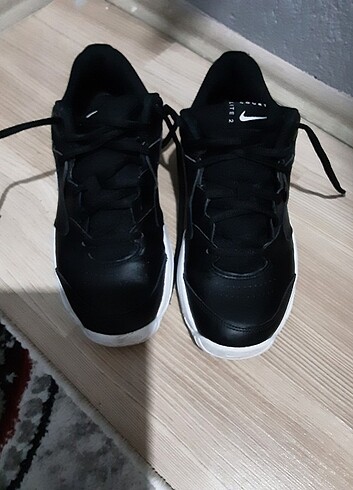 41 Beden siyah Renk 40,5 numara Nike Spor Ayakkabı