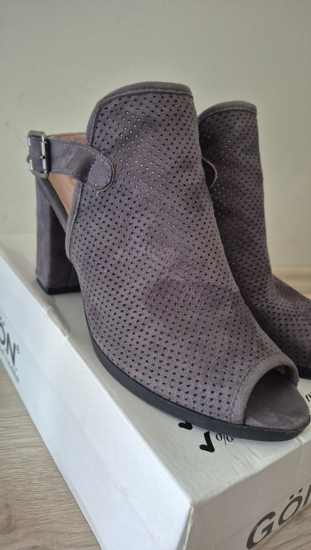 Gri Süet Topuklu Kadın Ayakkabı - Görsel 3